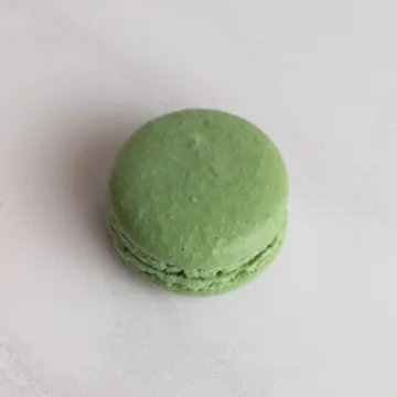 Macaron de Pistache, visto de cima.